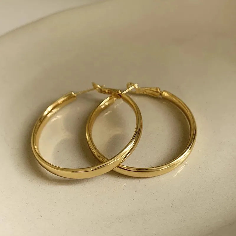Fashion Large Flat Hoop Earrings Geometric Big Circle Earrings for Women