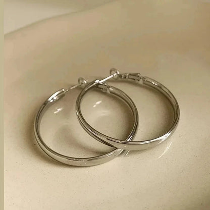Fashion Large Flat Hoop Earrings Geometric Big Circle Earrings for Women