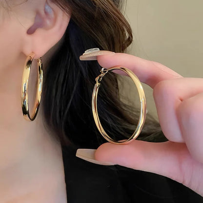 Fashion Large Flat Hoop Earrings Geometric Big Circle Earrings for Women